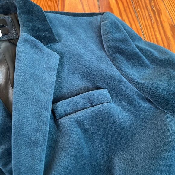 J.Crew Blue Velvet Schoolboy Blazer 6T - Picture 4 of 9